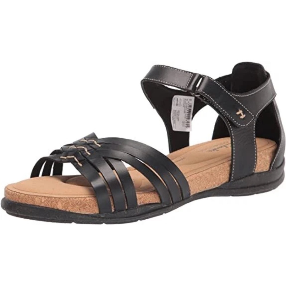 Clarks Women's Roseville
Cove Flat Sandal Black Leather, Size, 9.5‎ US